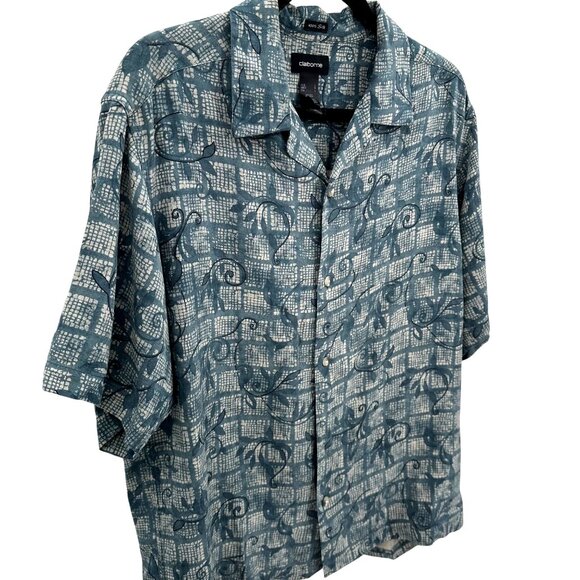 Claiborne Mens Blue & White 100% Silk Button-Up Short Sleeve Shirt L - Picture 2 of 10